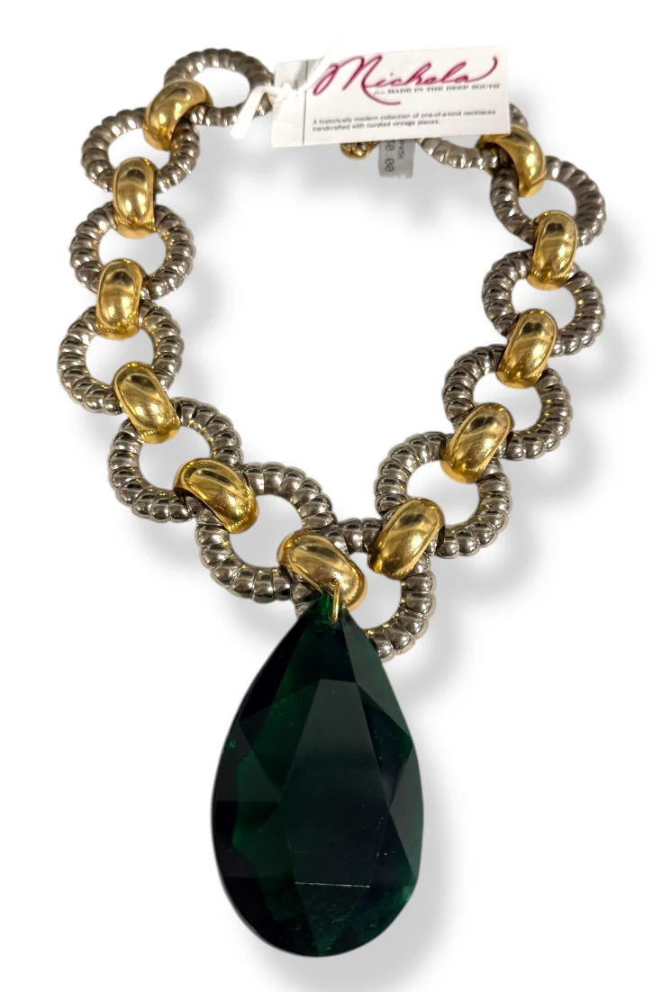 Made in the Deep South 1950s Teardrop Pendant 1970s Necklace