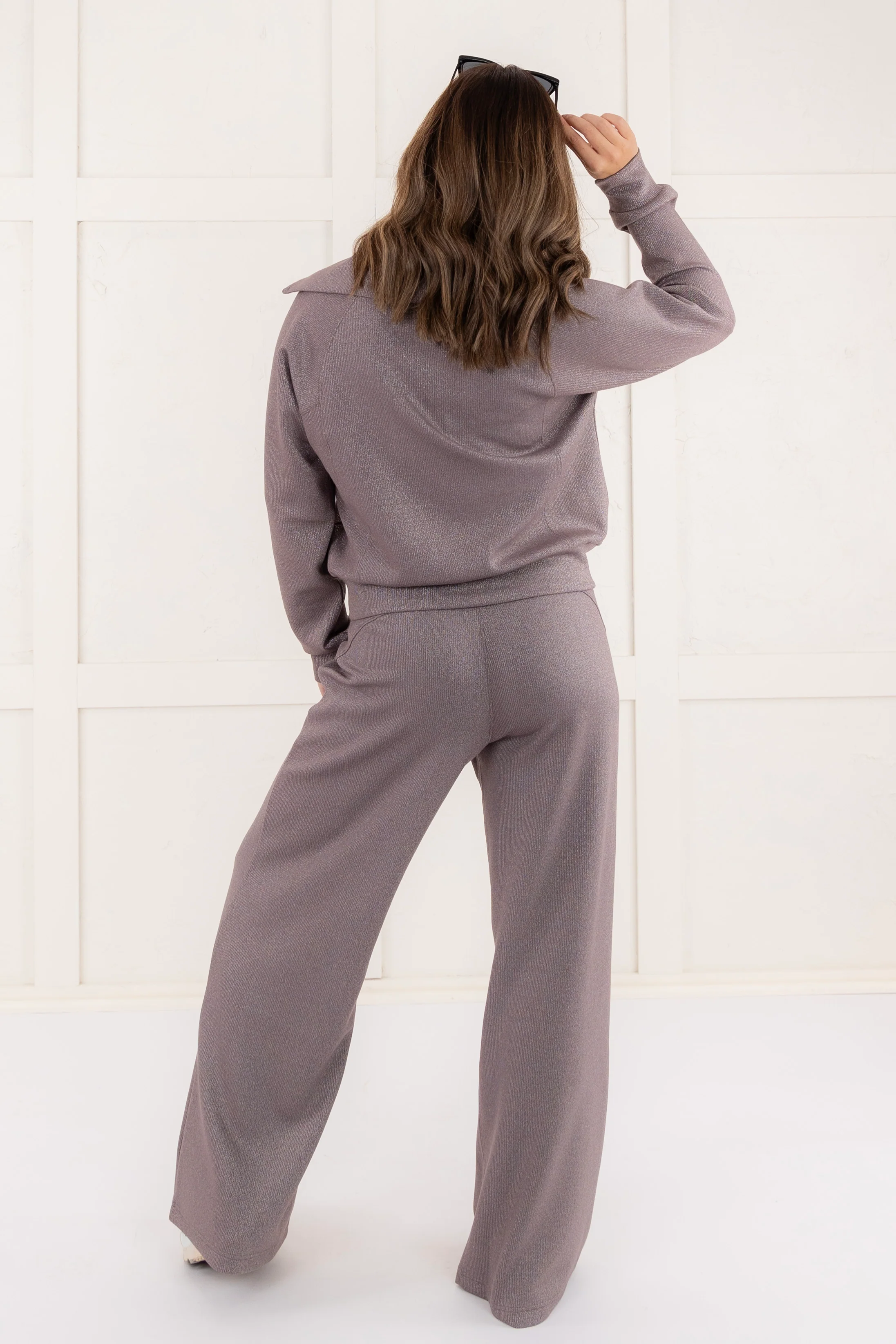 Airessentials Shimmer Wide Leg - Smoke Silver | SPANX - FINAL SALE - Image 4