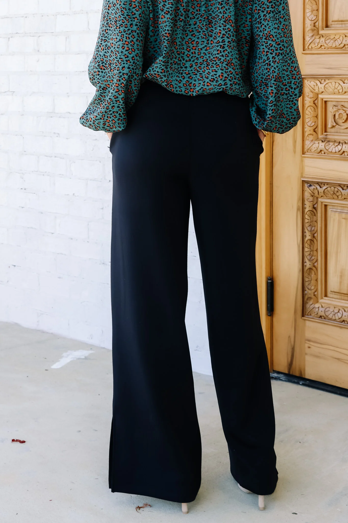 SPANX Airessentials Very Black Smooth Front Wide Leg Pant - Image 3