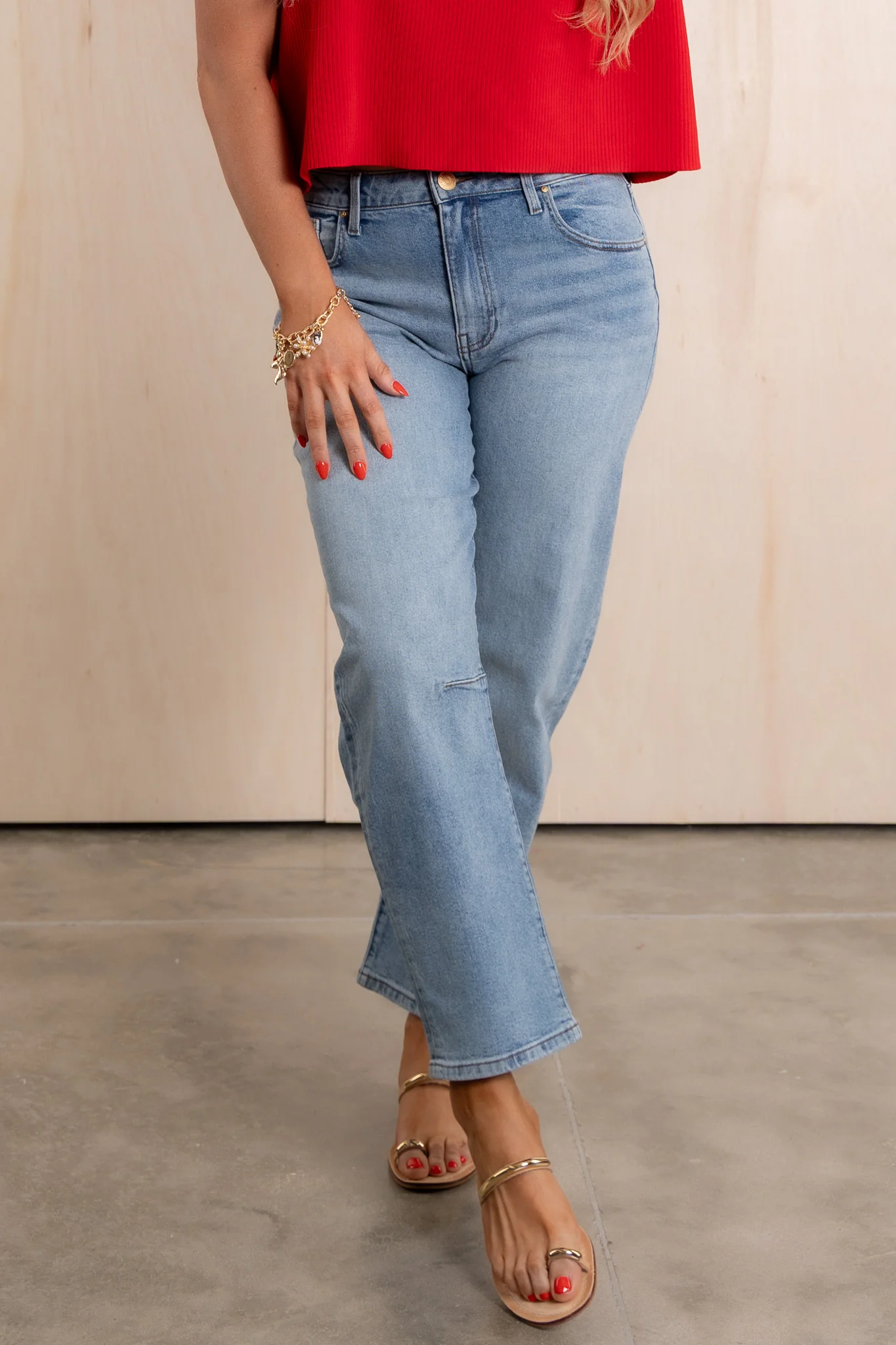 Ashley High Rise Slouchy Barrel Straight Jean - Image 4