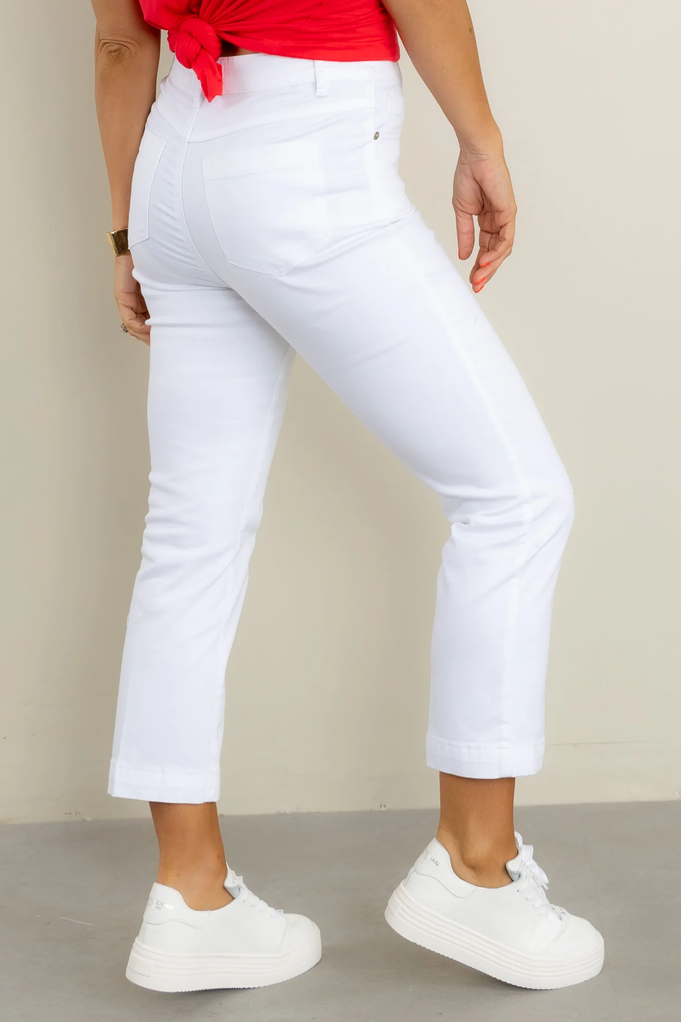 Tribal Audrey Pull On White Straight Crop Jean - Image 5