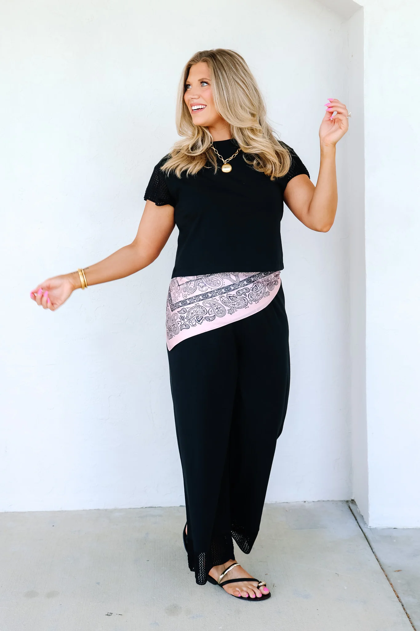 Z Supply Banyan Black Wide Leg Pant - Image 4