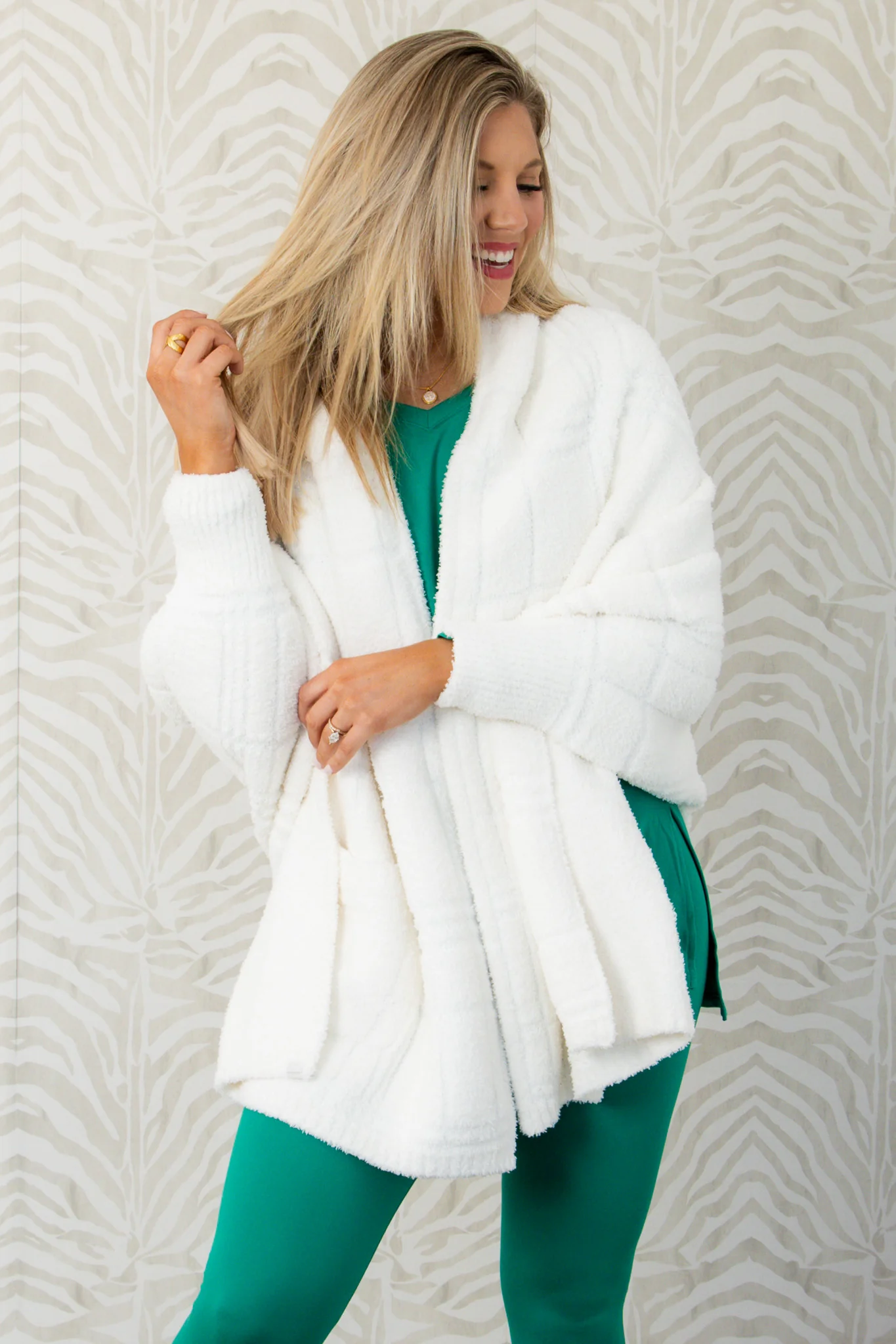 Barefoot Dreams Pearl CozyChic Plaid Blanket Wrap - Image 4