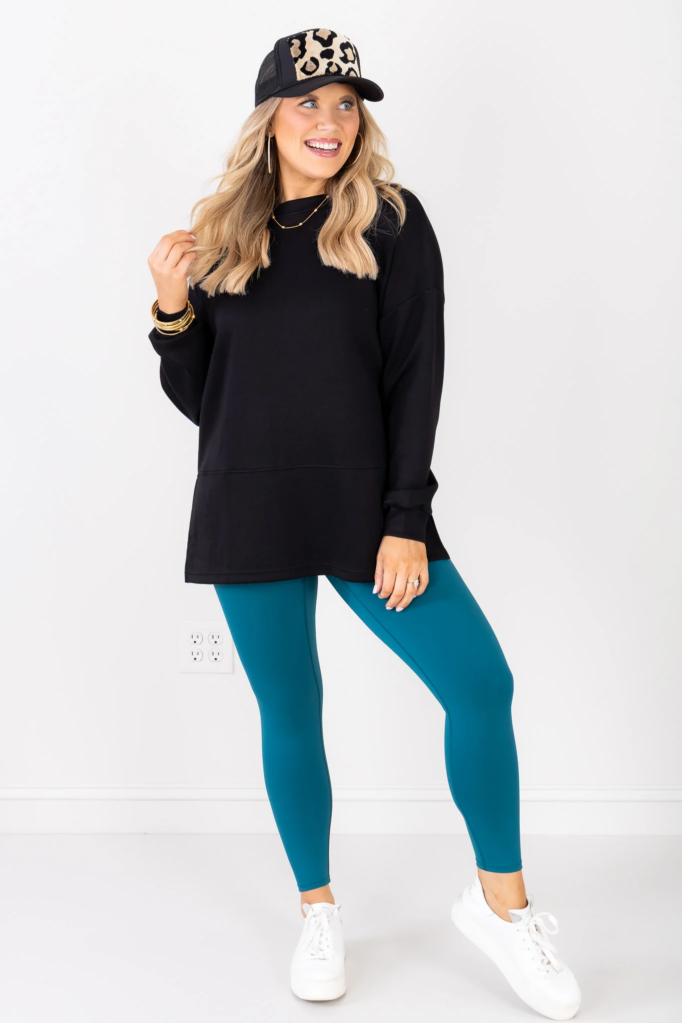 TWT Clarissa Black Long Sleeve Top - Image 2