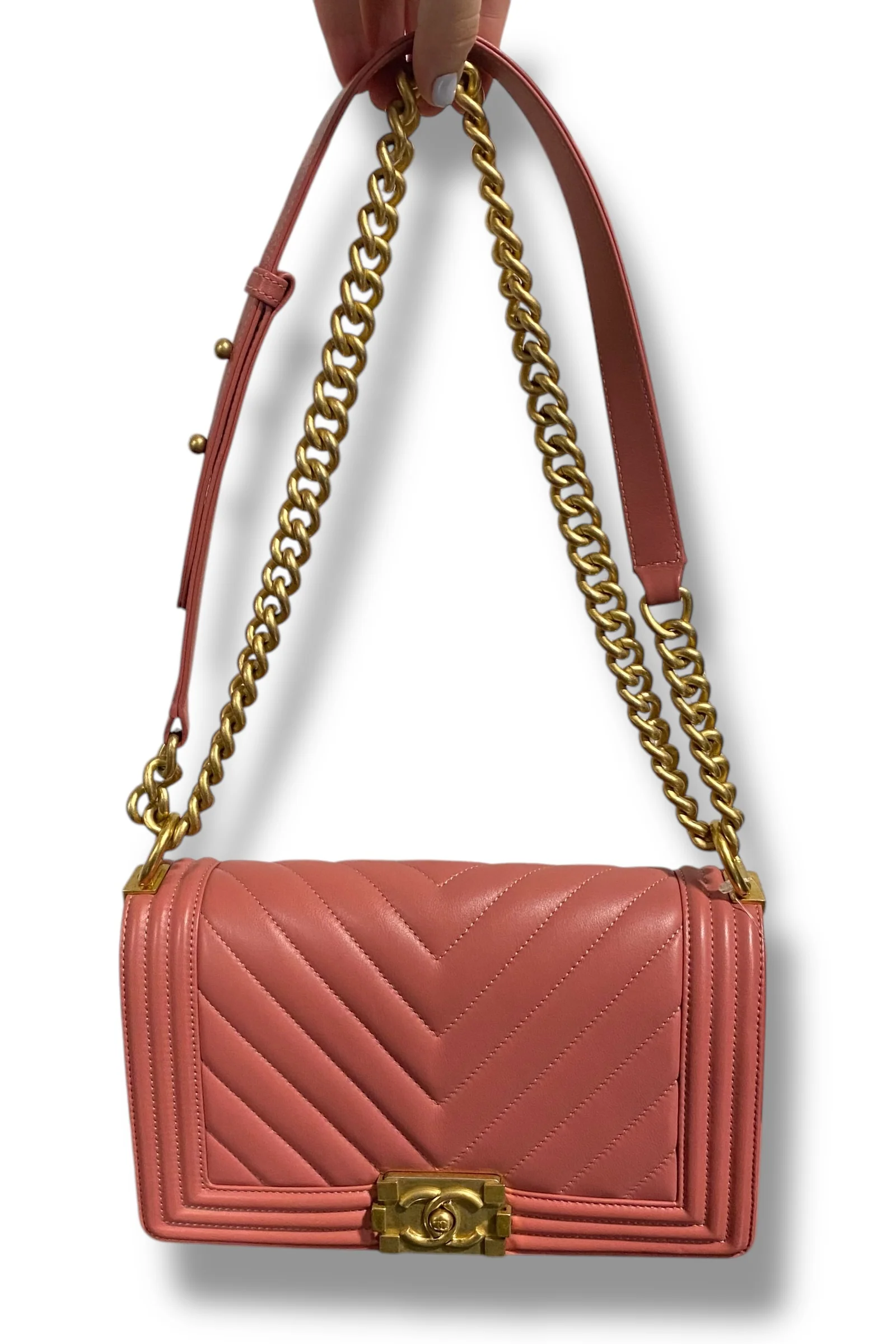 Chanel Boy Flap Bag Chevron Calfskin Medium