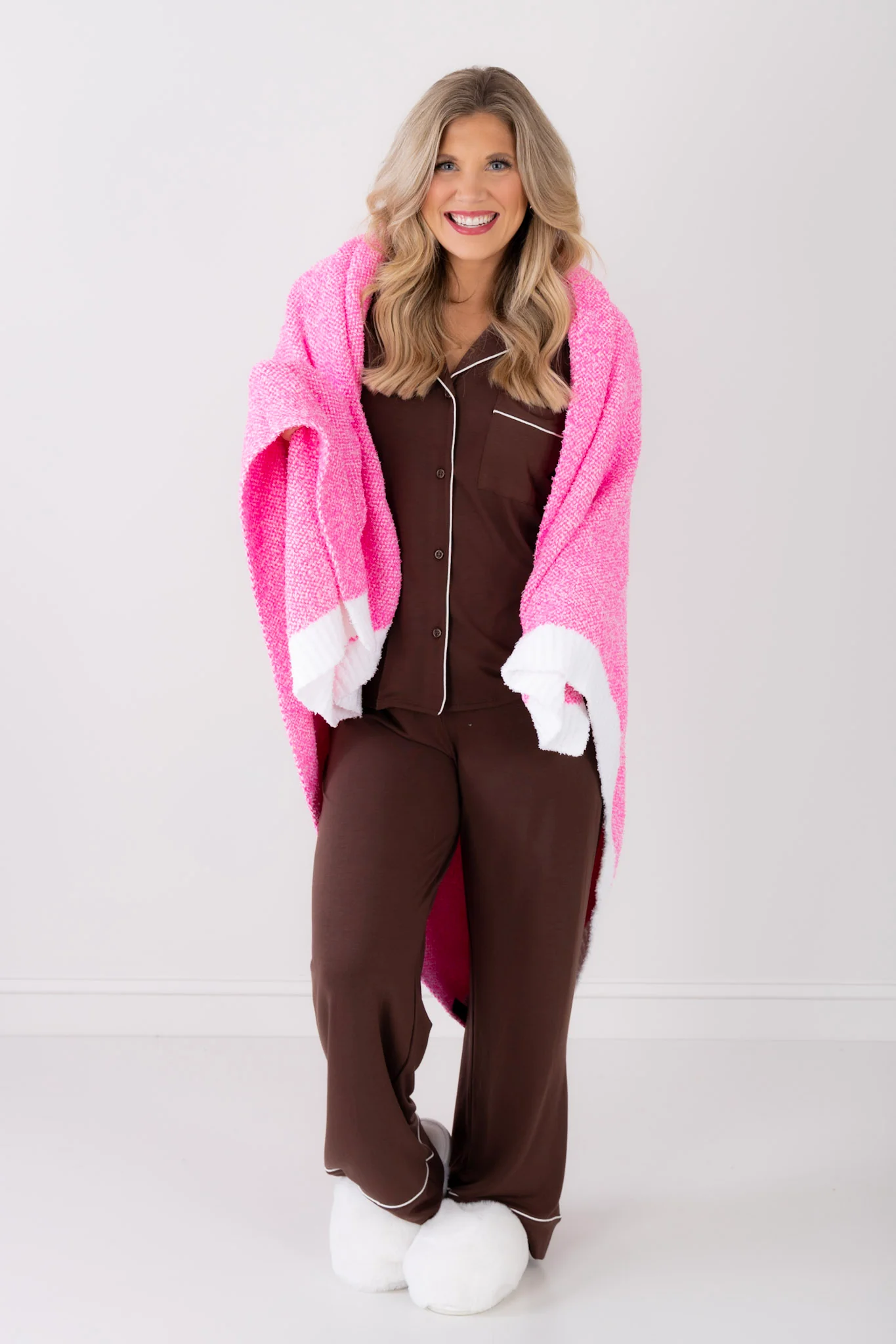 DOORBUSTER TWT Exclusive Heather Pink Blanket - Image 3