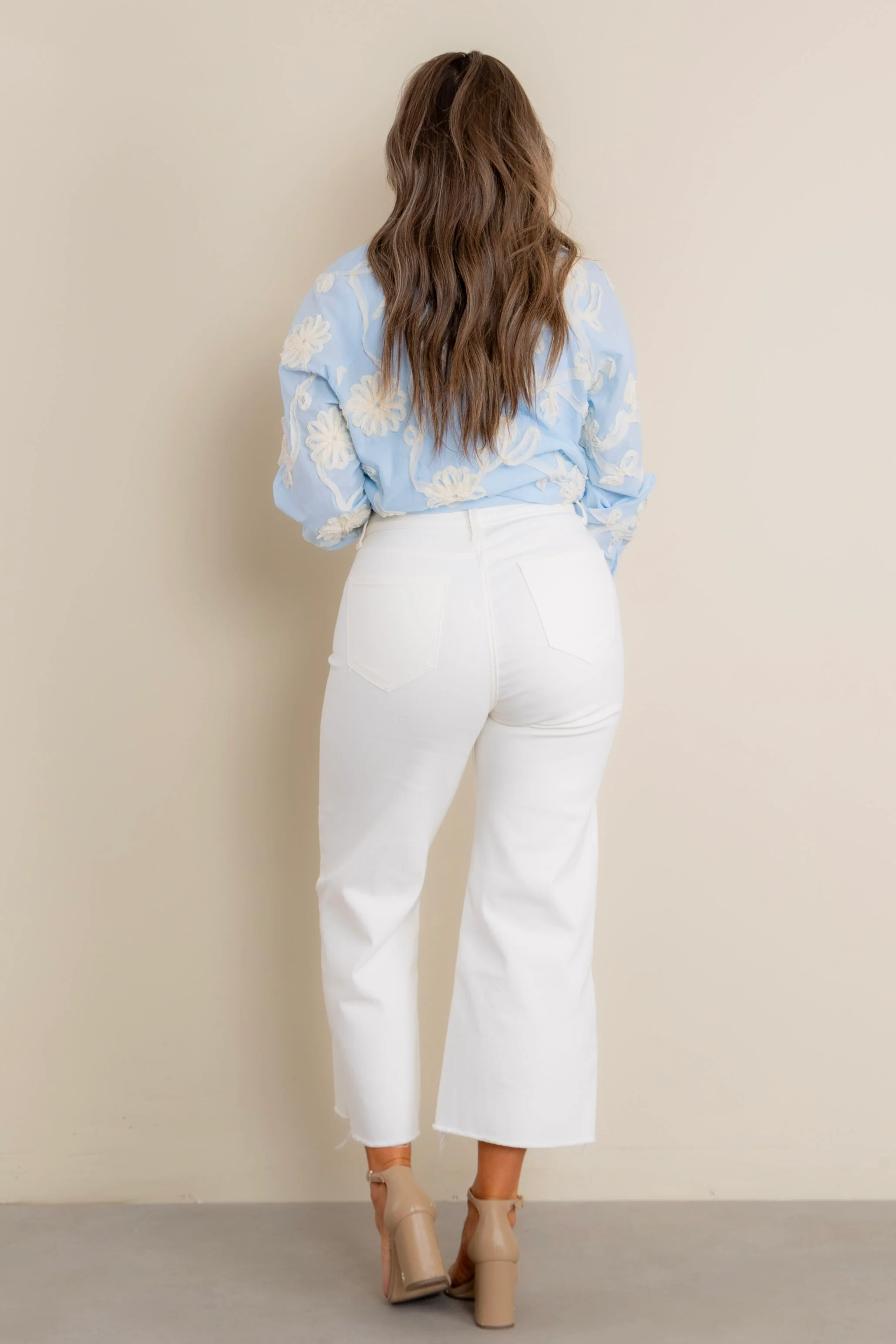 Emory High Rise Cropped Flare Ivory Pant - Image 4