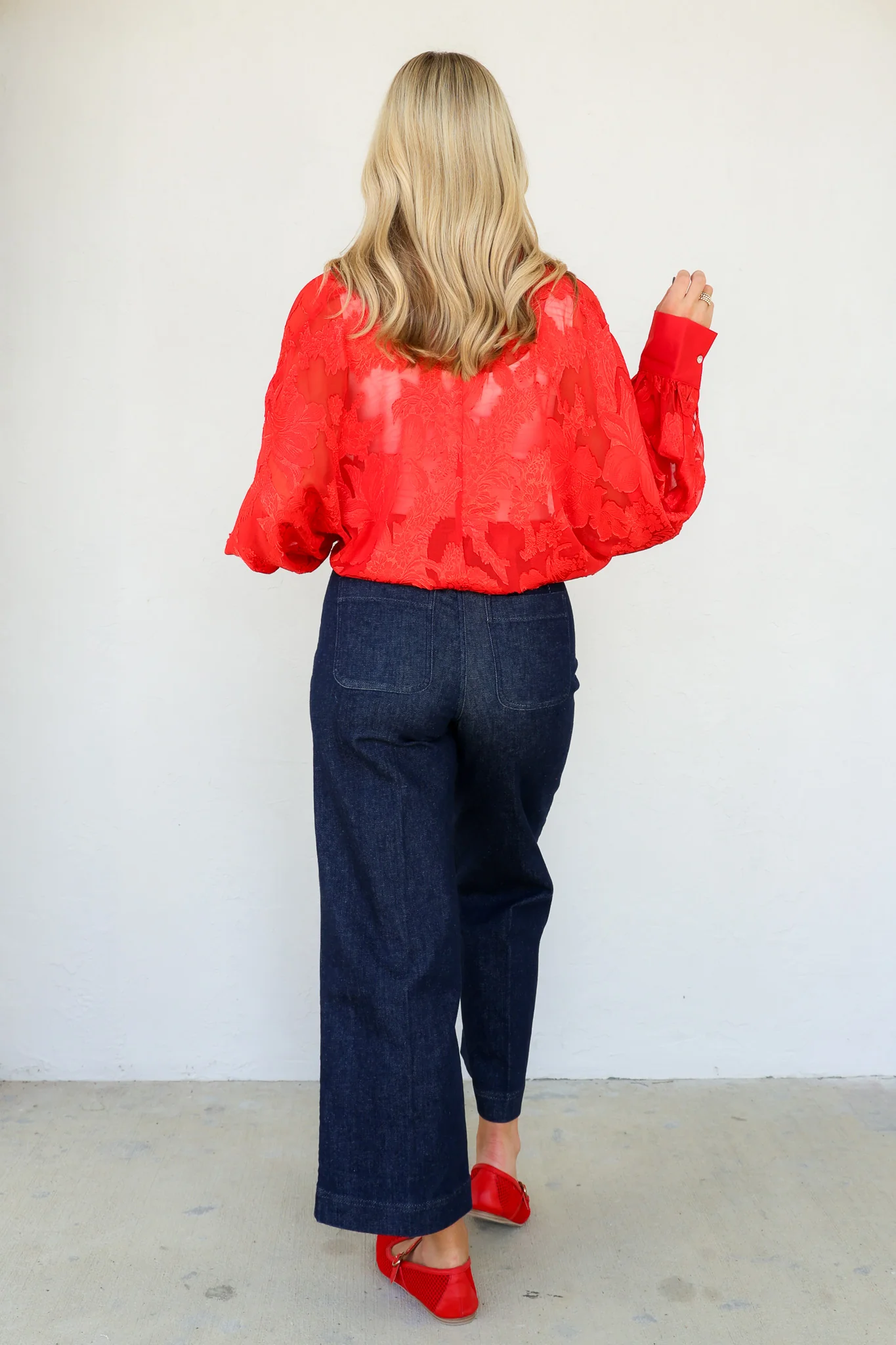 SPANX Everywear Raw Indigo Wash Cropped Wide Leg Jean - Image 4