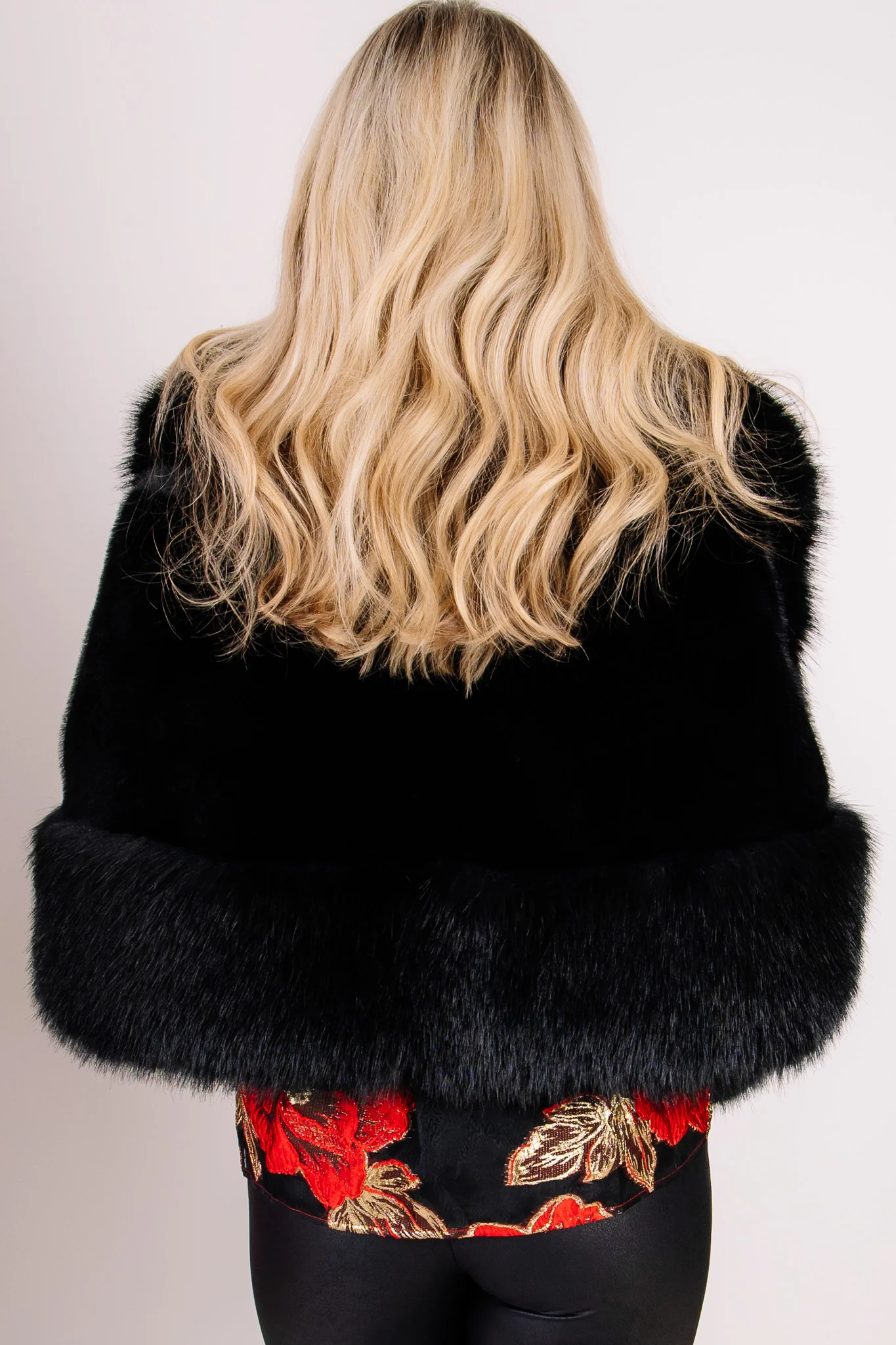 Tammy Full Shoulder Wrap - Image 2
