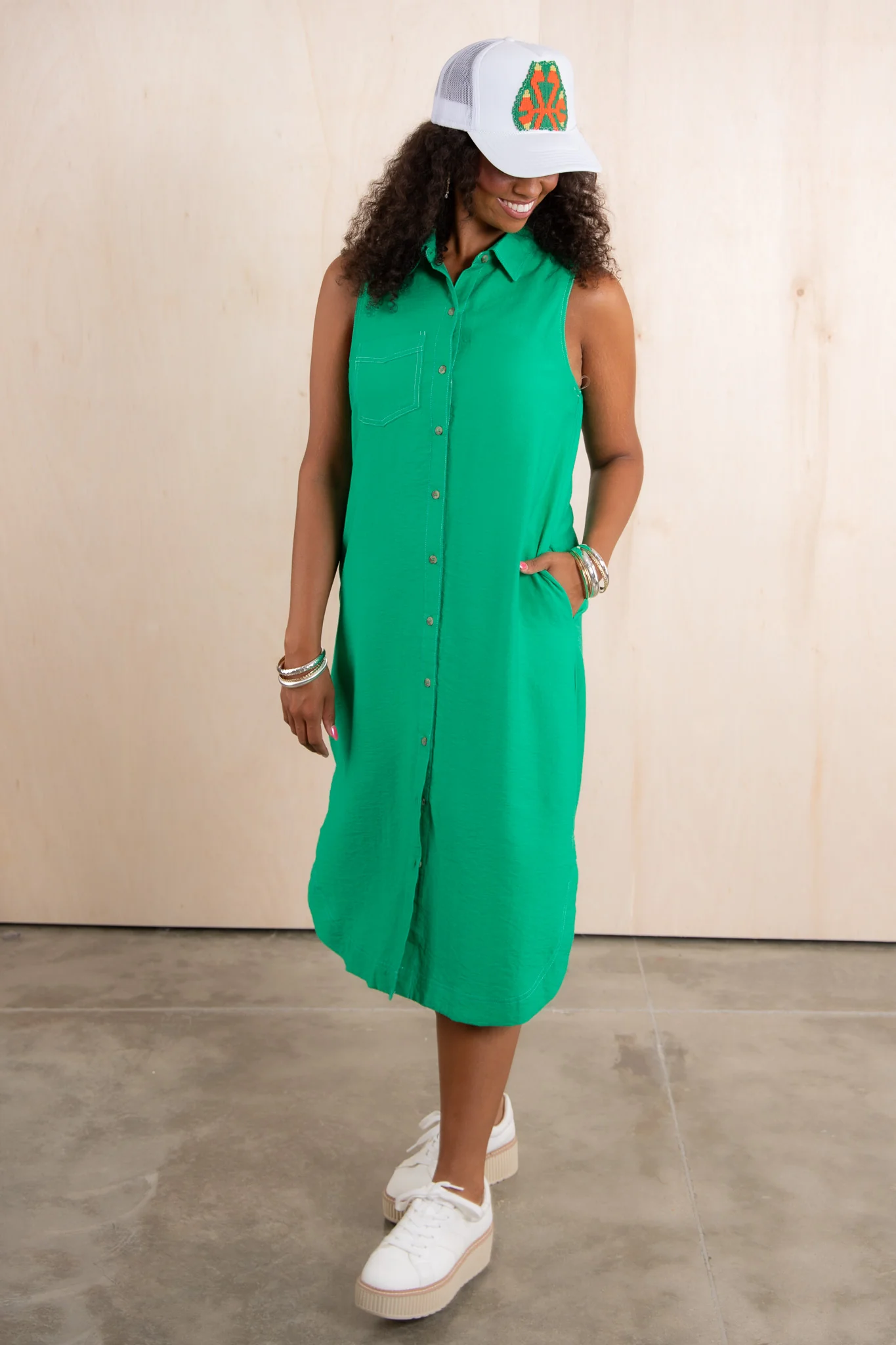 Savannah Green Sleeveless Midi Dress - Image 4