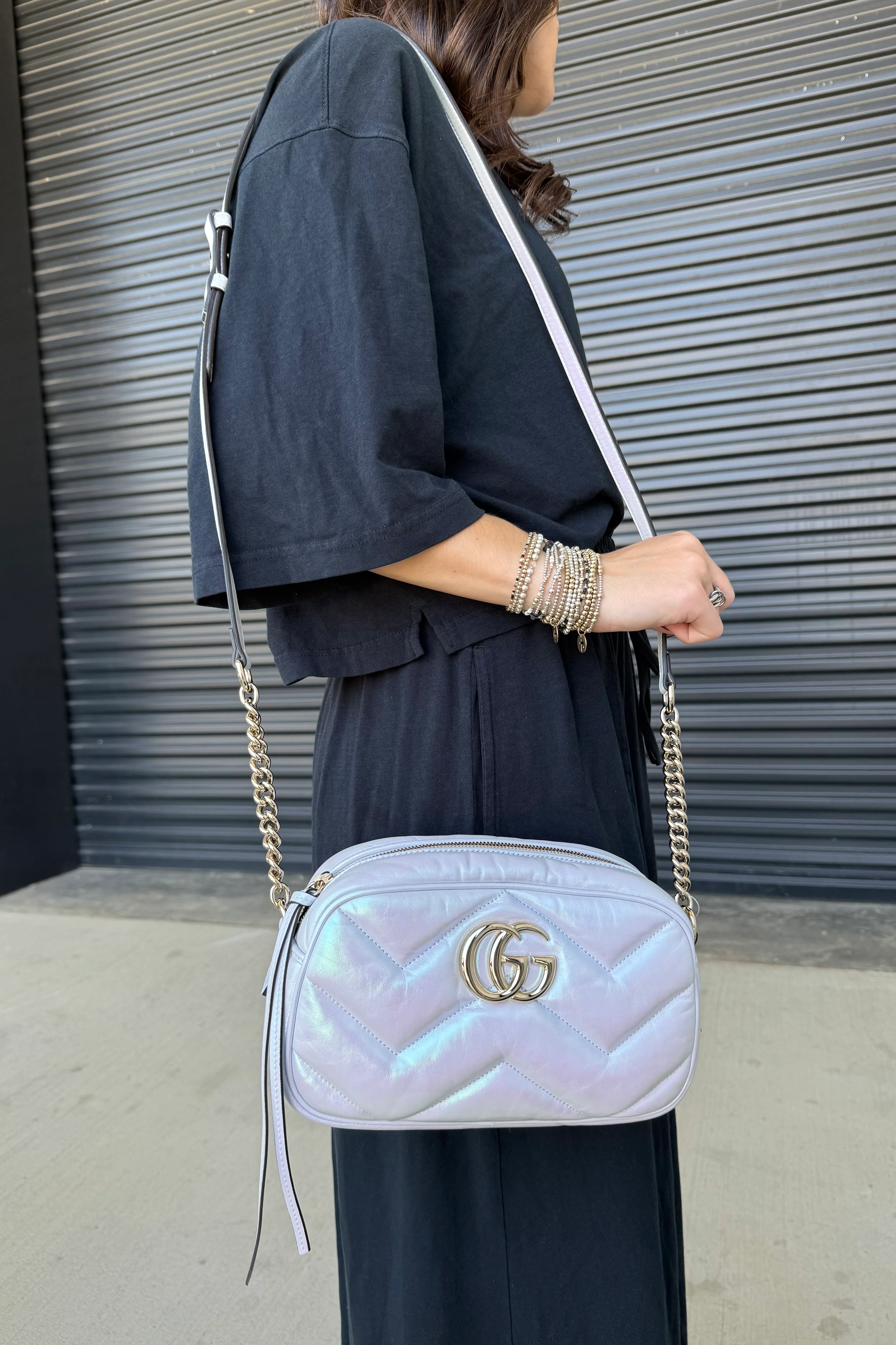 Gucci Iridescent Small Marmont Chain Shoulder Bag - Blue