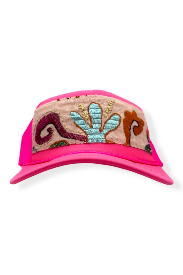 Kilim Trucker Hot Pink - 257