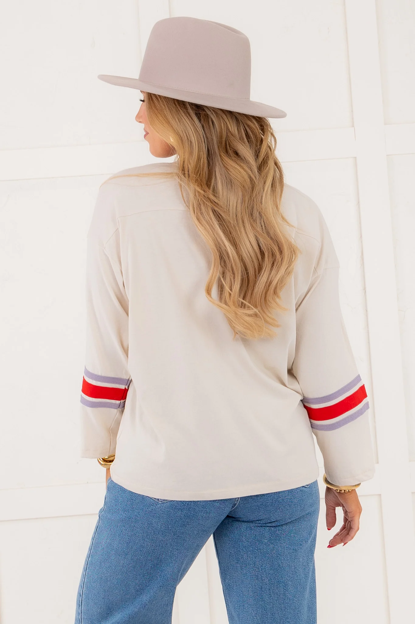 Lainey Wilson Heart Like A Truck Jersey Tee - Image 6