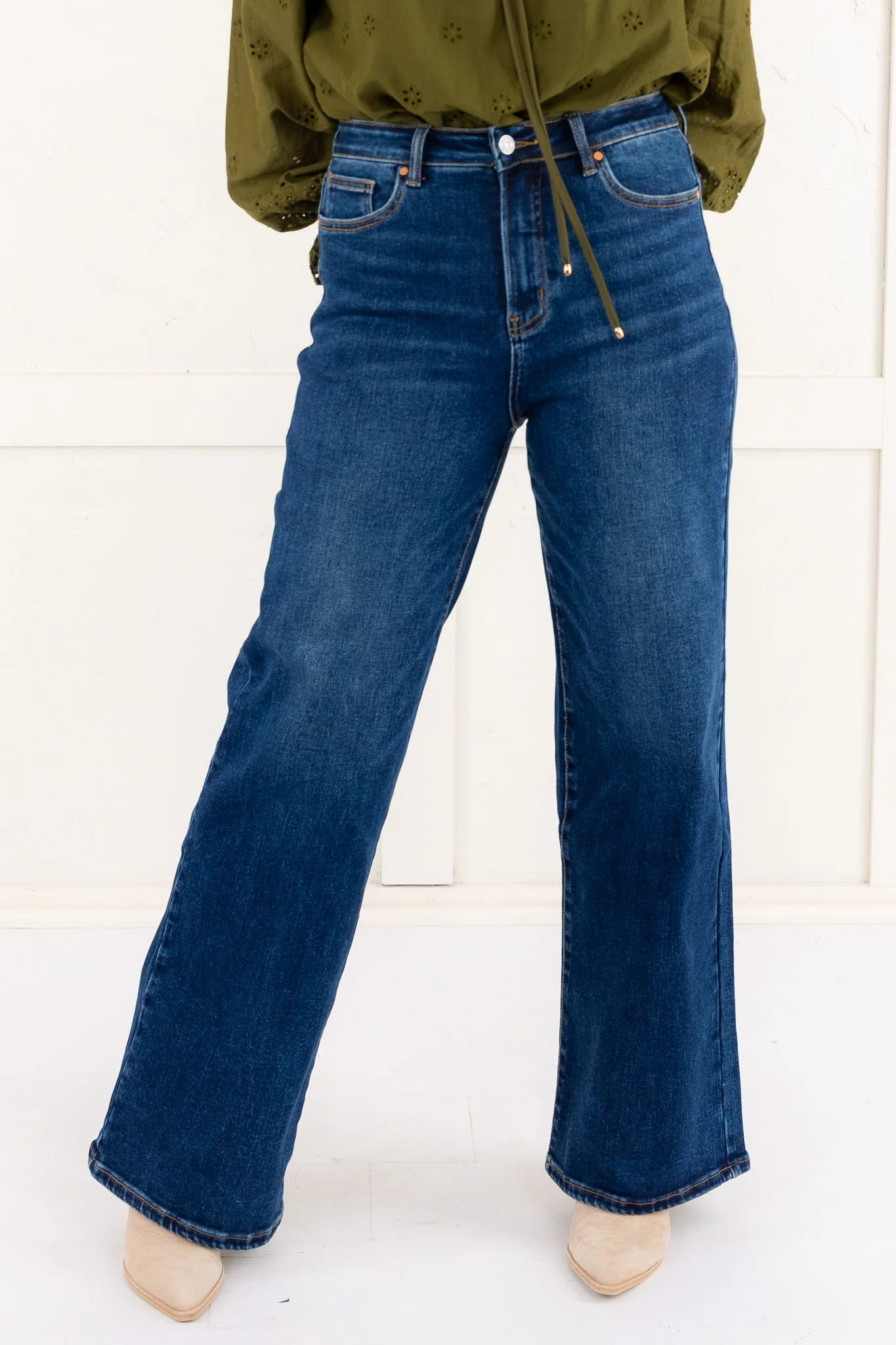 DOORBUSTER - Linda High Rise Wide Leg Jean