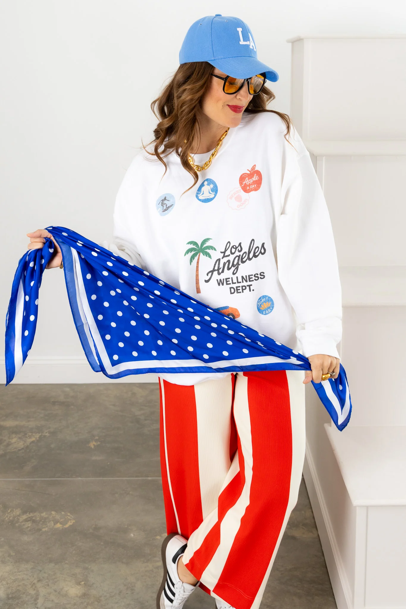 Los Angeles Wellness Dept. White Graphic Sweatshirt - Image 4