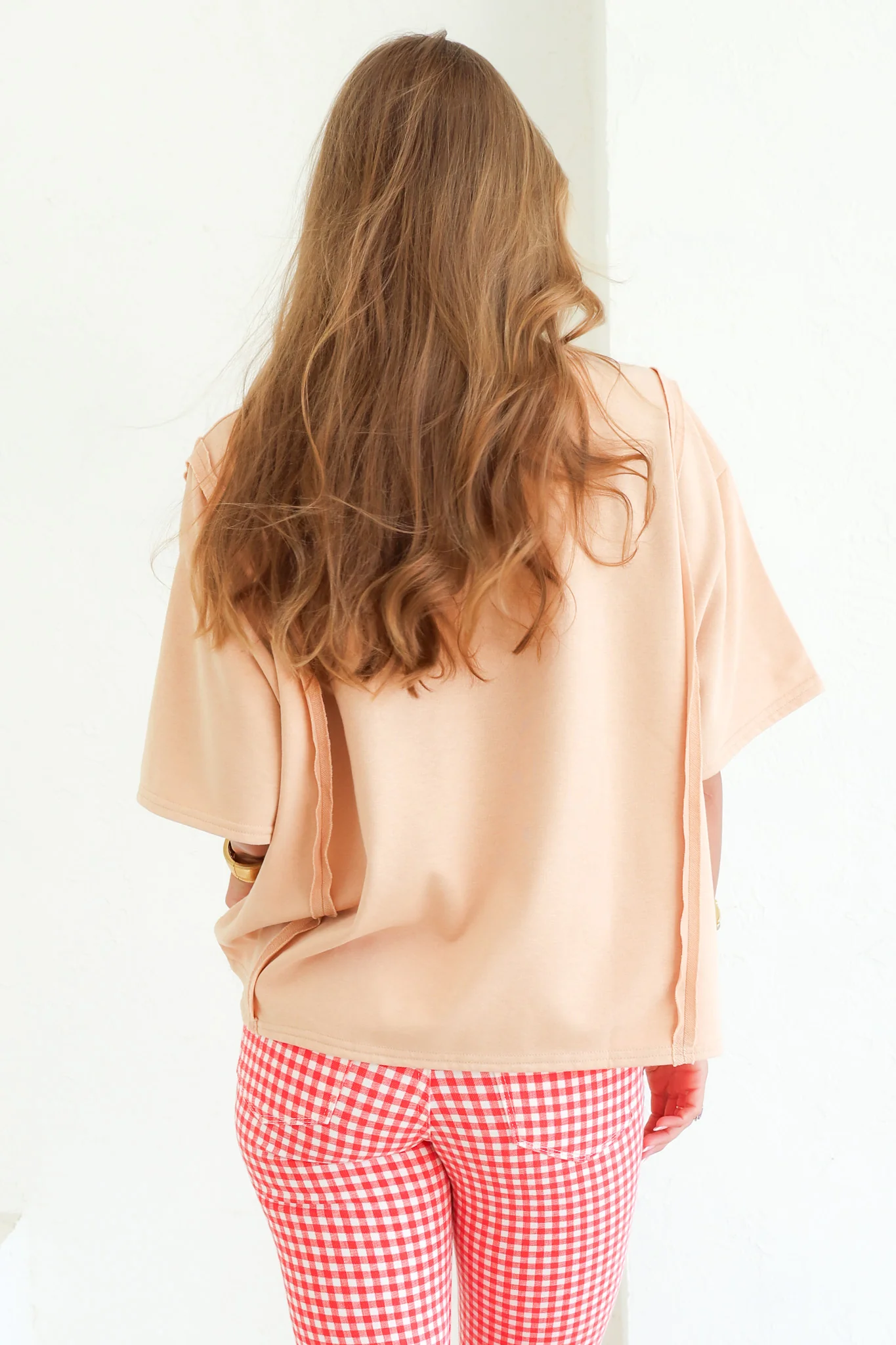 Lucky Horseshoe Taupe Short Sleeve Tee - Image 3