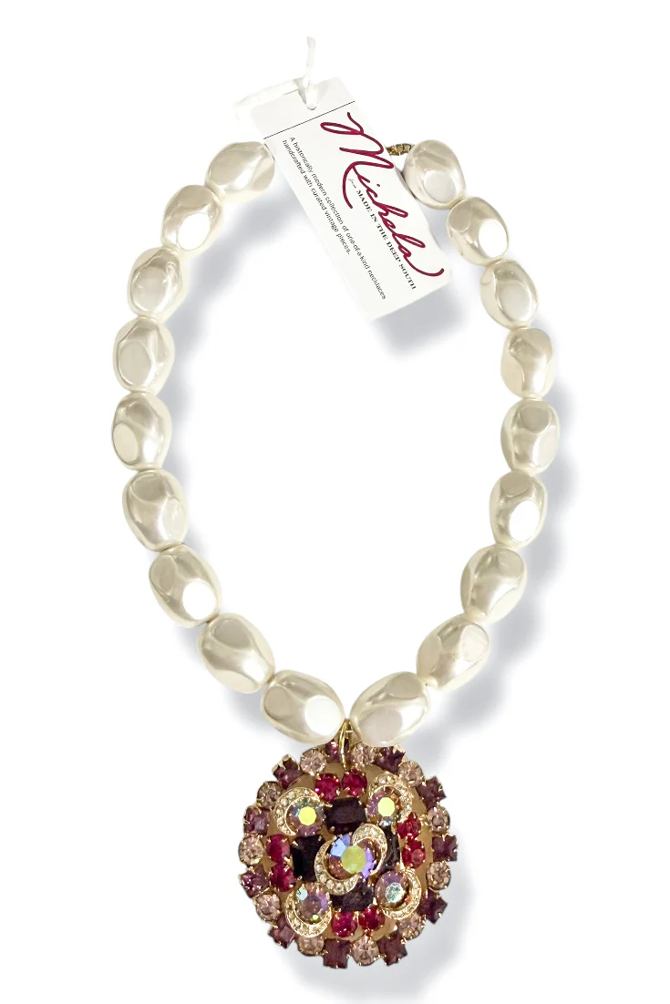 Made in the Deep South 1950s Weiss Brooch White Baroque Pearl Necklace