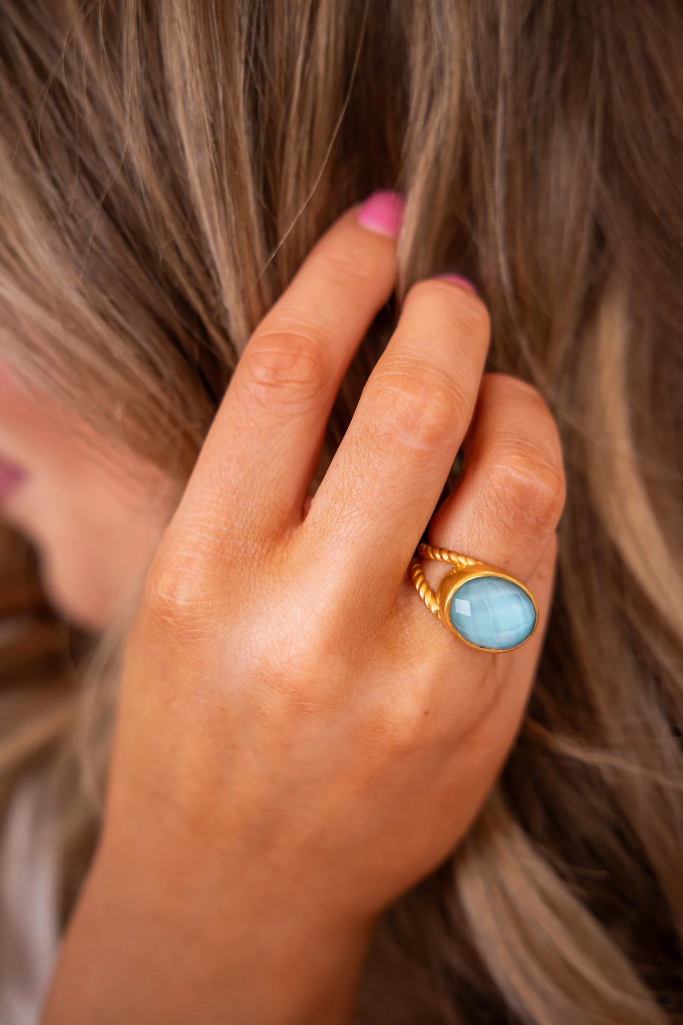Nassau Statement Ring Size 7 - Gold Iridescent Blue | Julie Vos