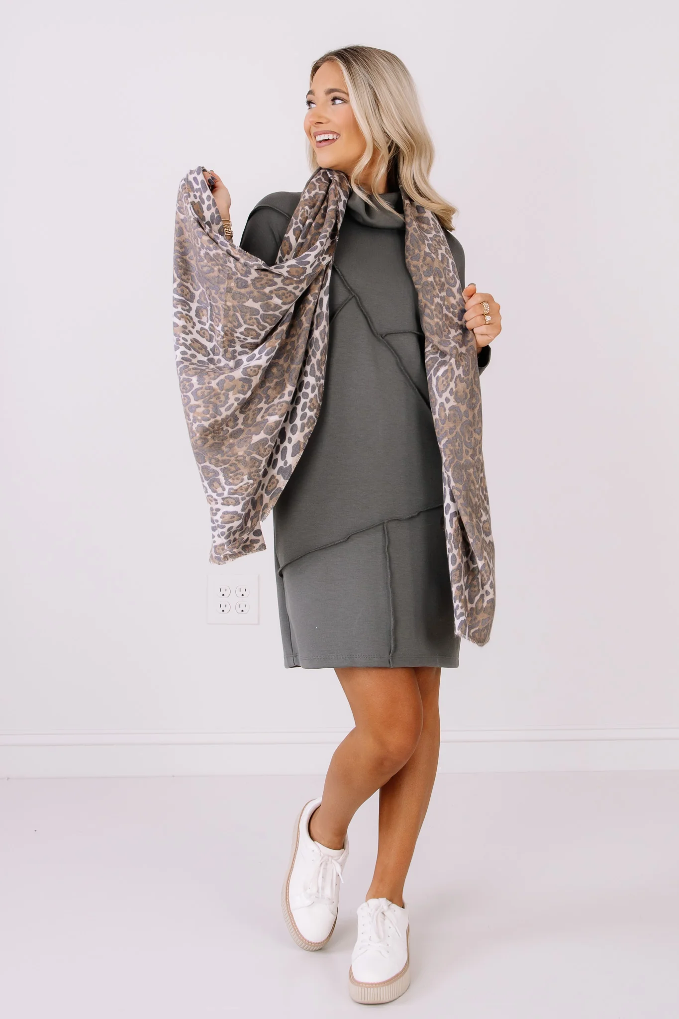 Owley Veridy Grey Long Sleeve Mini Dress - Image 6