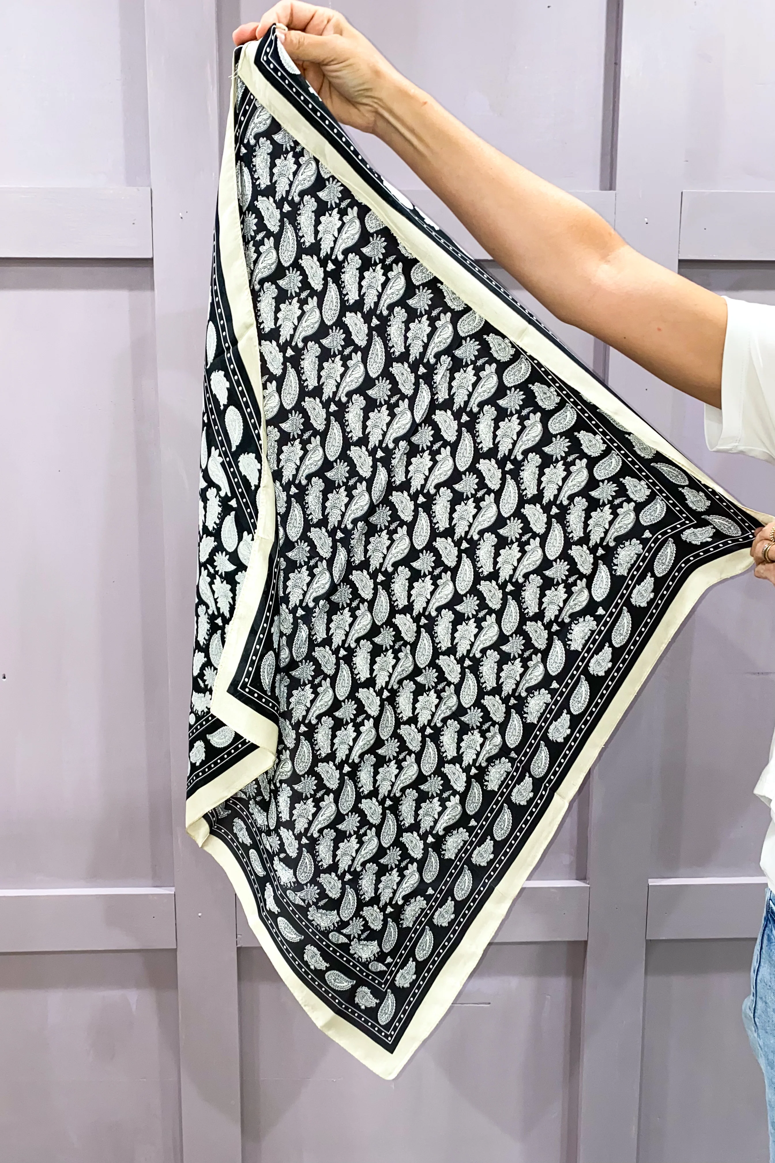 UnderCover Scarf - Black