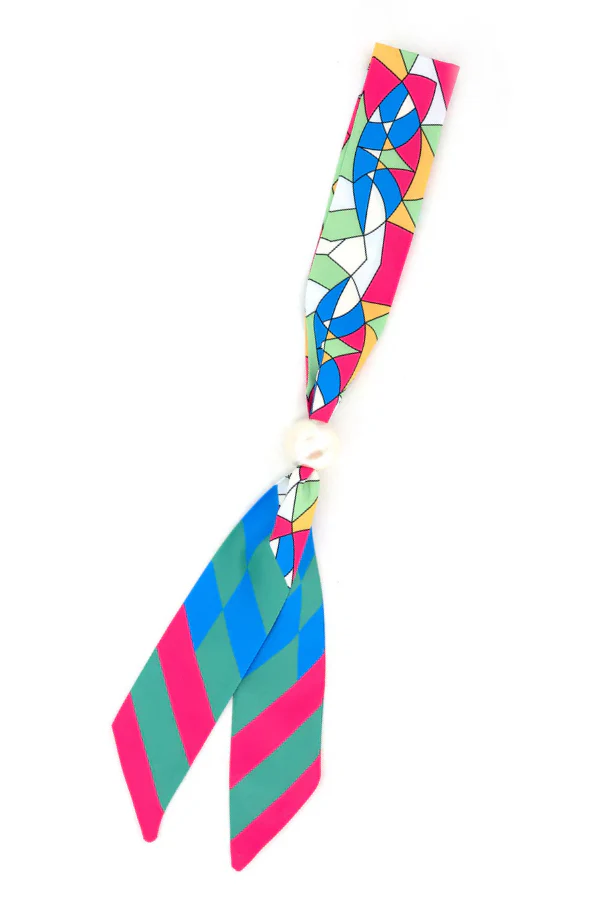 Now or Never Pearl Blue Scarf Necklace