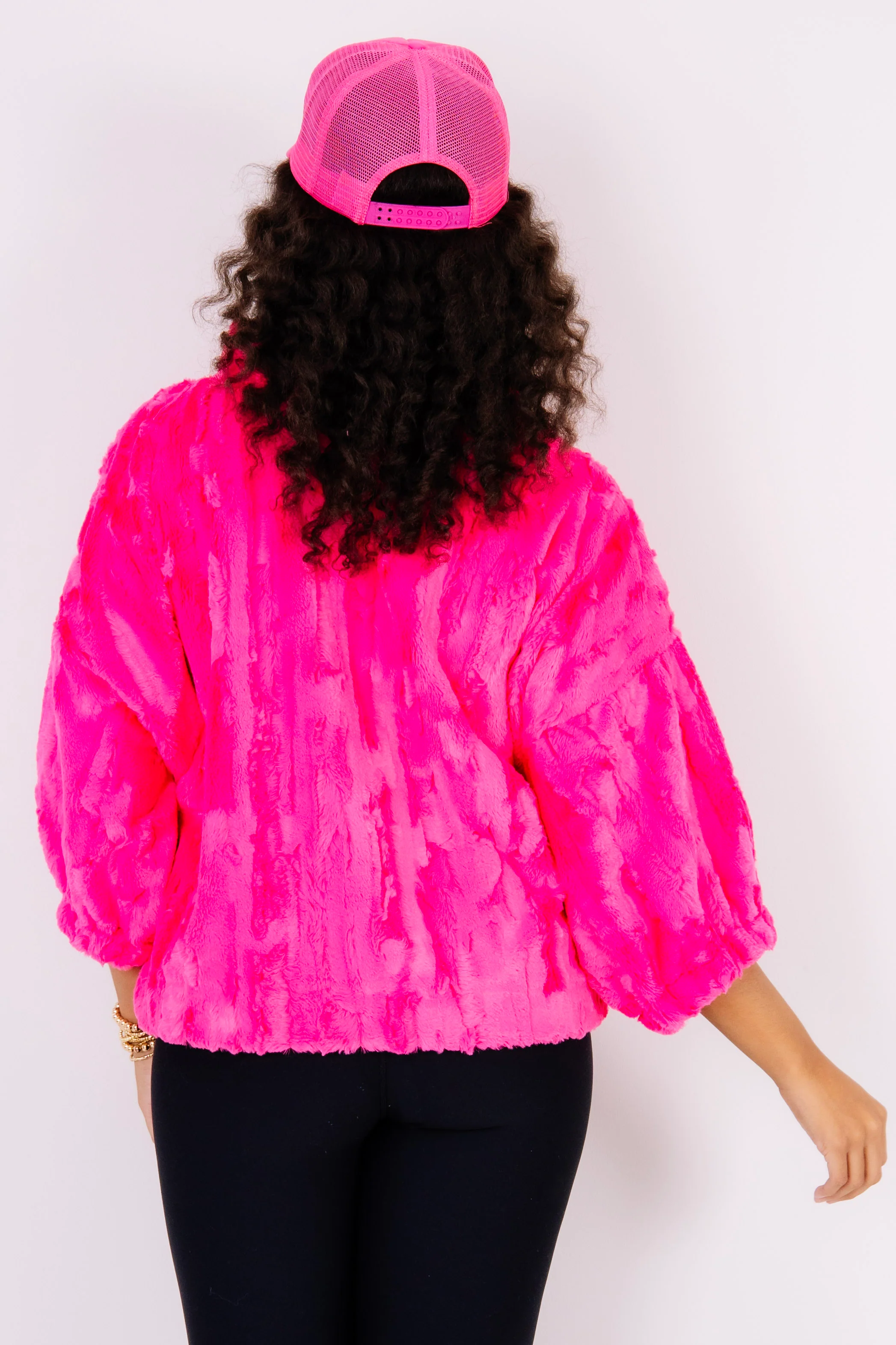 New Skies Cerise Faux Fur Short Sleeve Top - Image 4