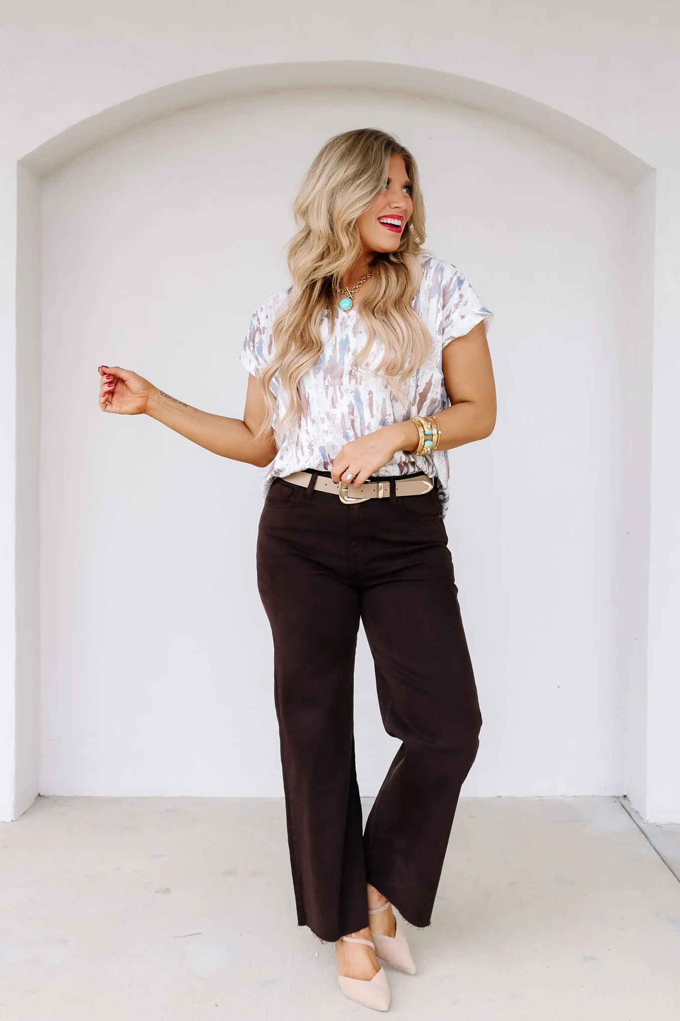 Serena Ivory Short Sleeve Blouse - Image 5