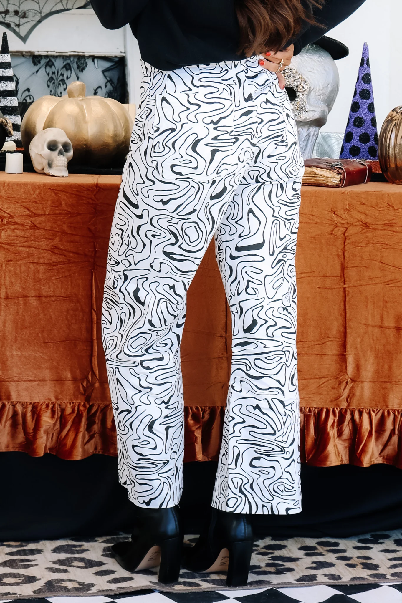 Retro White Cropped Wide Leg Pant - Image 3
