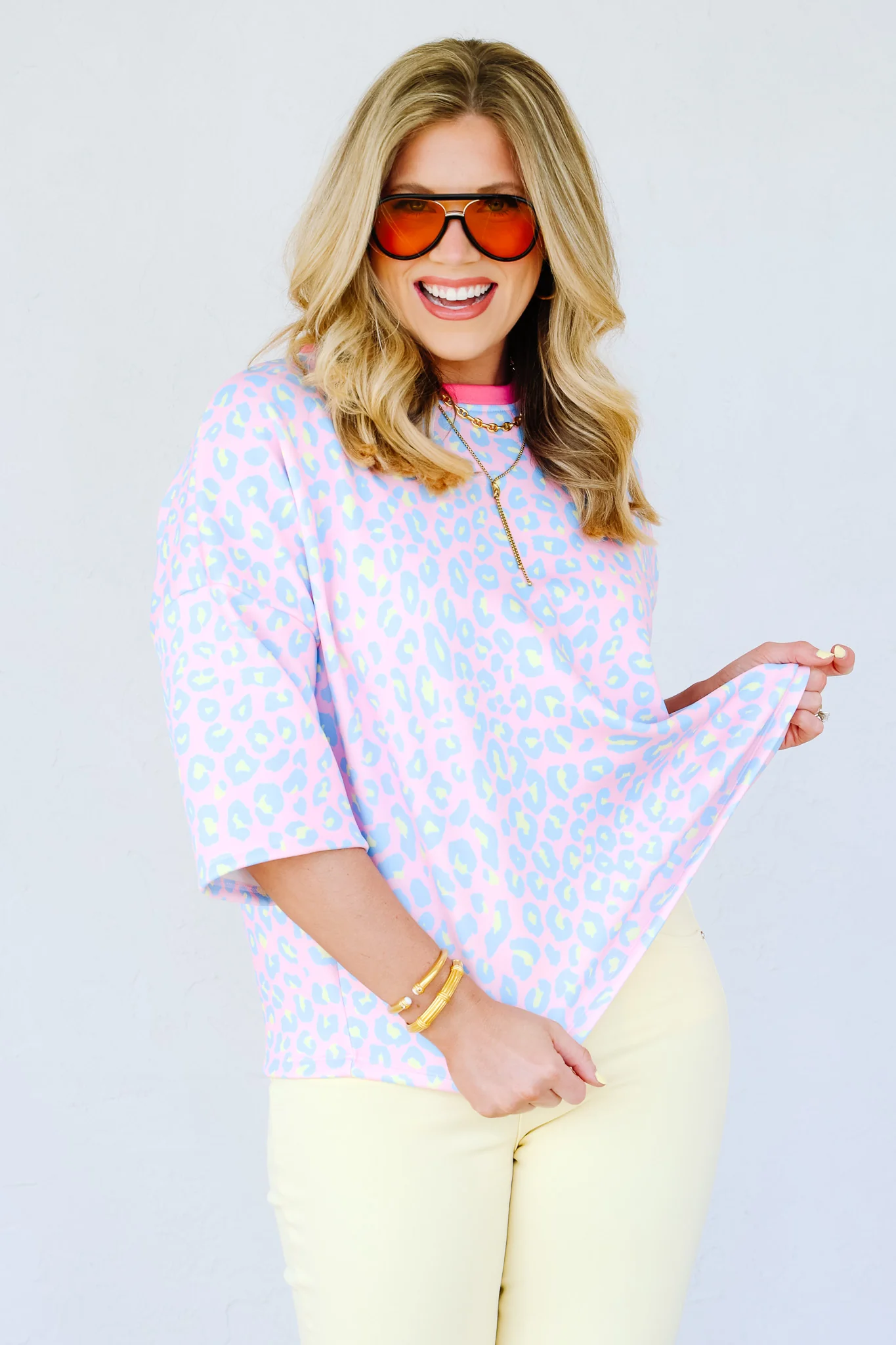 DOORBUSTER Rosa Light Blue Animal Short Sleeve Top - Image 3