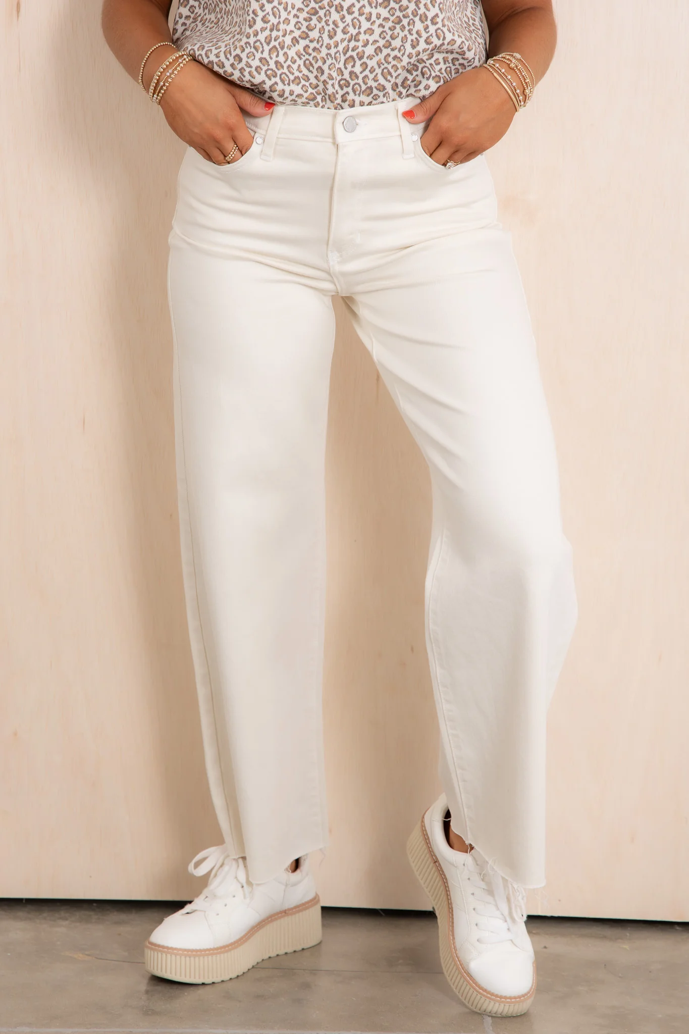 JUST BLACK DENIM Scissor Cut Vanilla Bean Wide Leg Jean *Final Sale* - Image 3