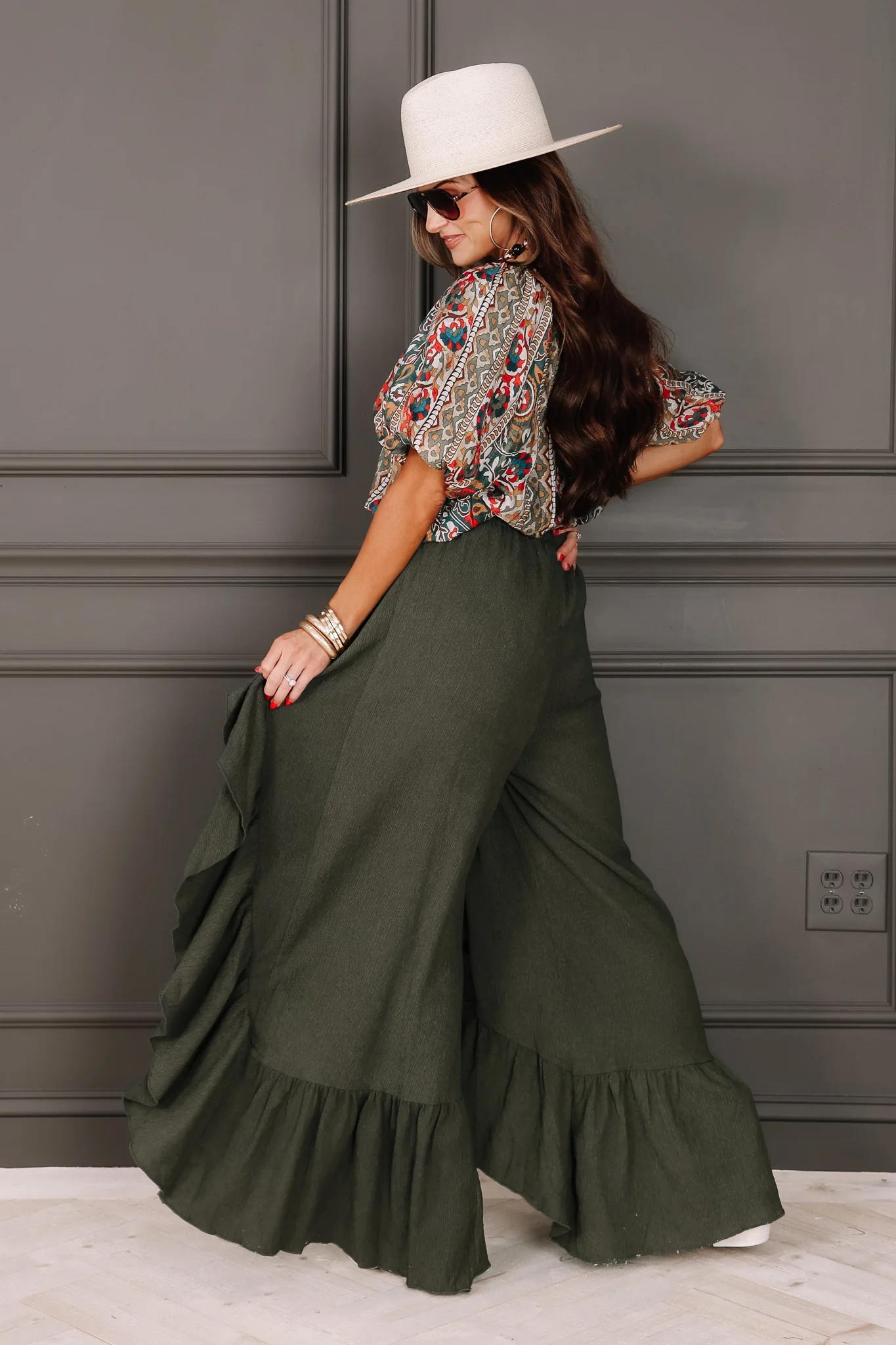 Zoe Olive Wide Leg Pant - Image 4