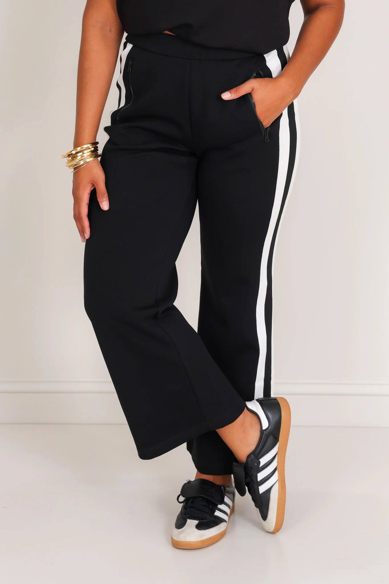 In Wonderland Black Wide Leg Pant - Image 2