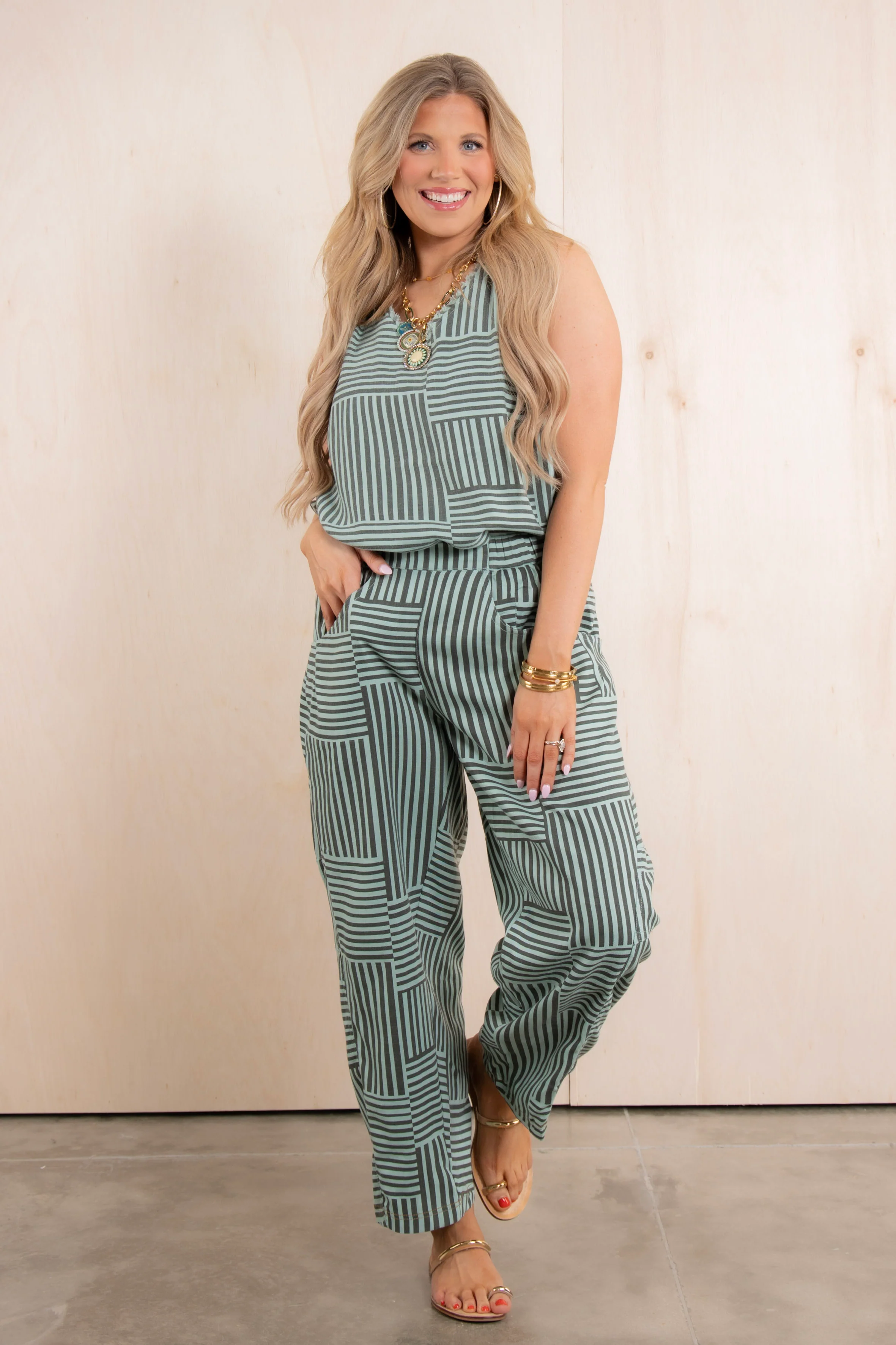Set The Scene Mint Sleeveless Top *Final Sale* - Image 4