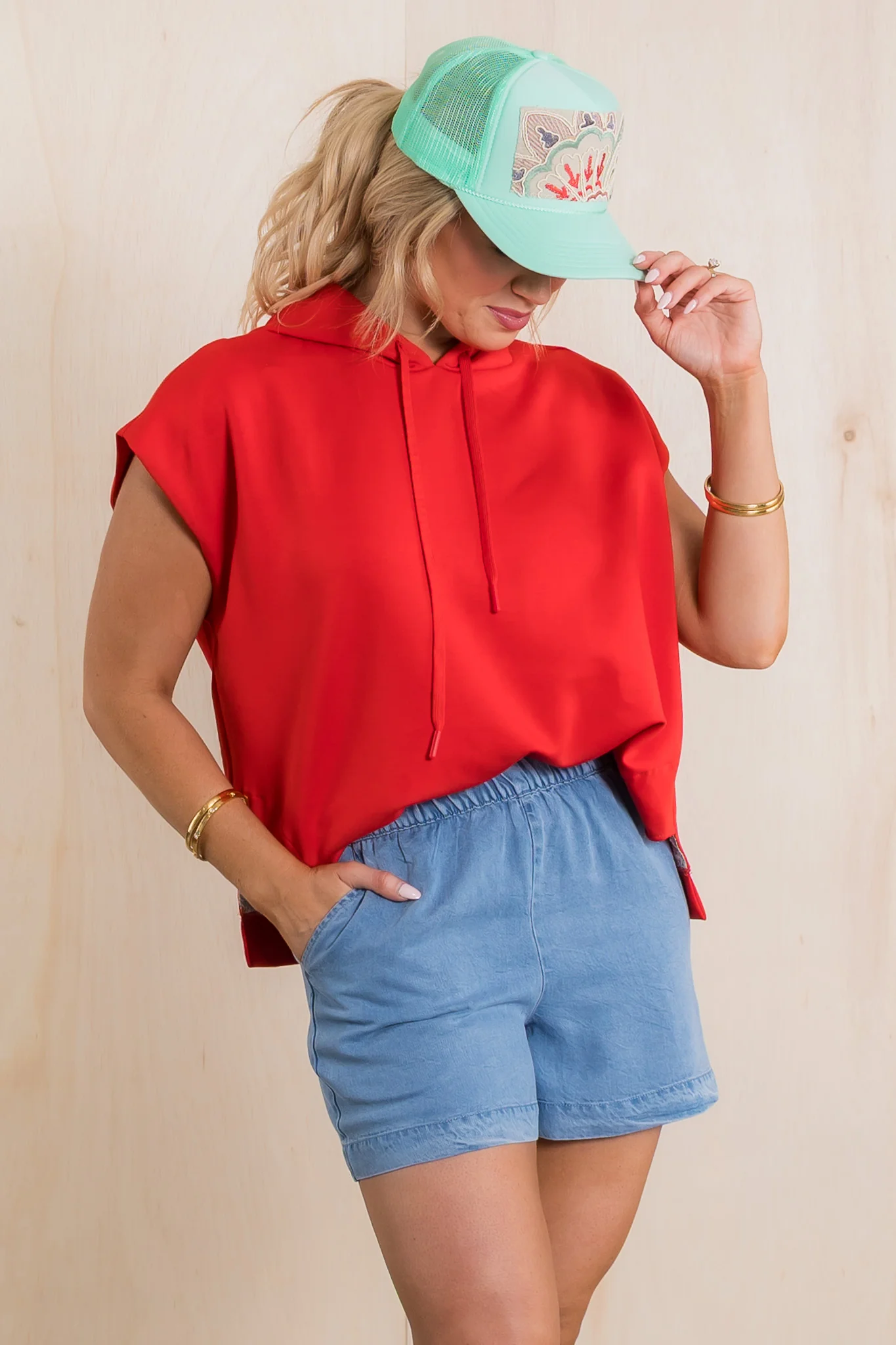 Laine Red Sleeveless Hooded Top