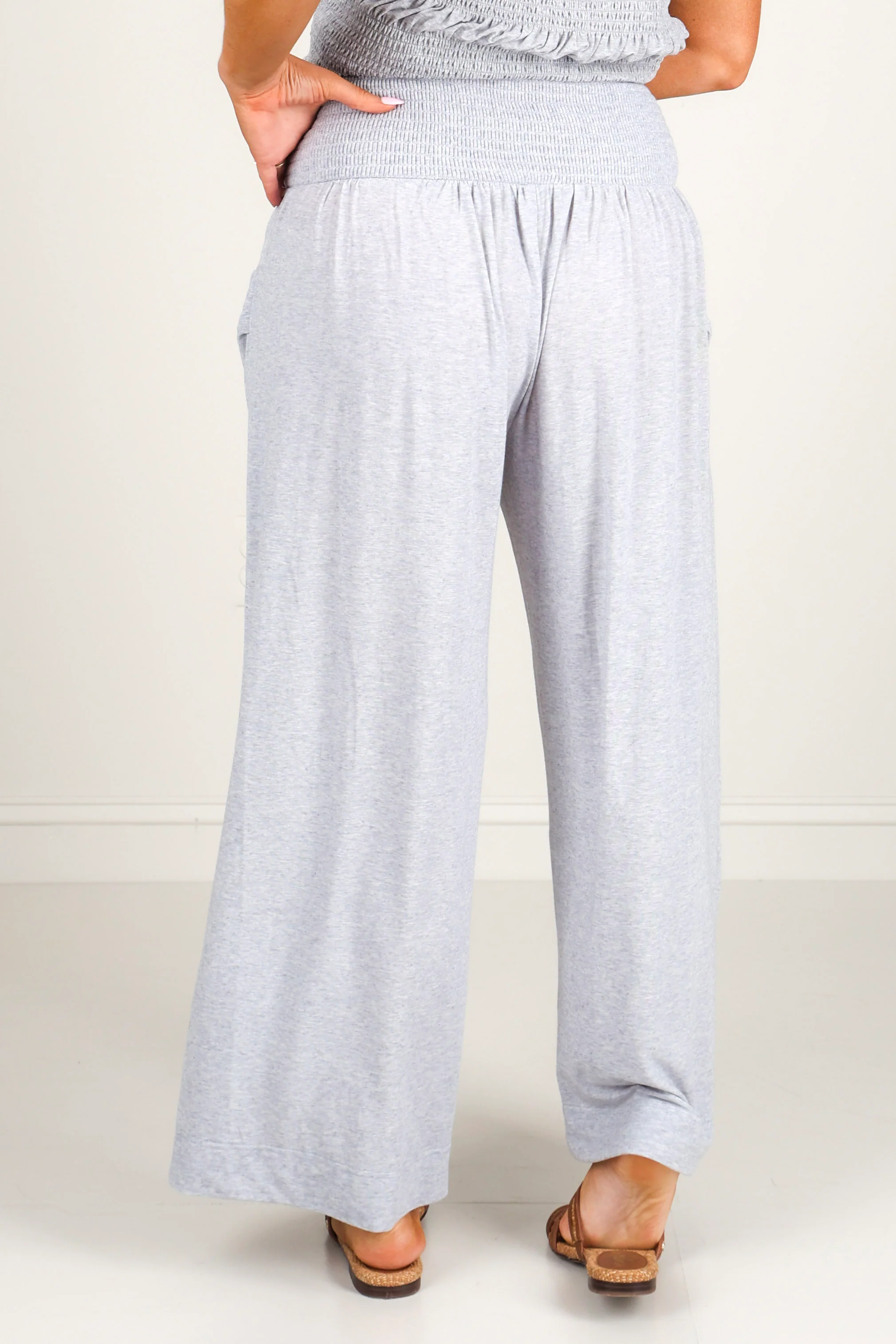 Sadie Smocked Grey Wide Leg Pant - Image 4