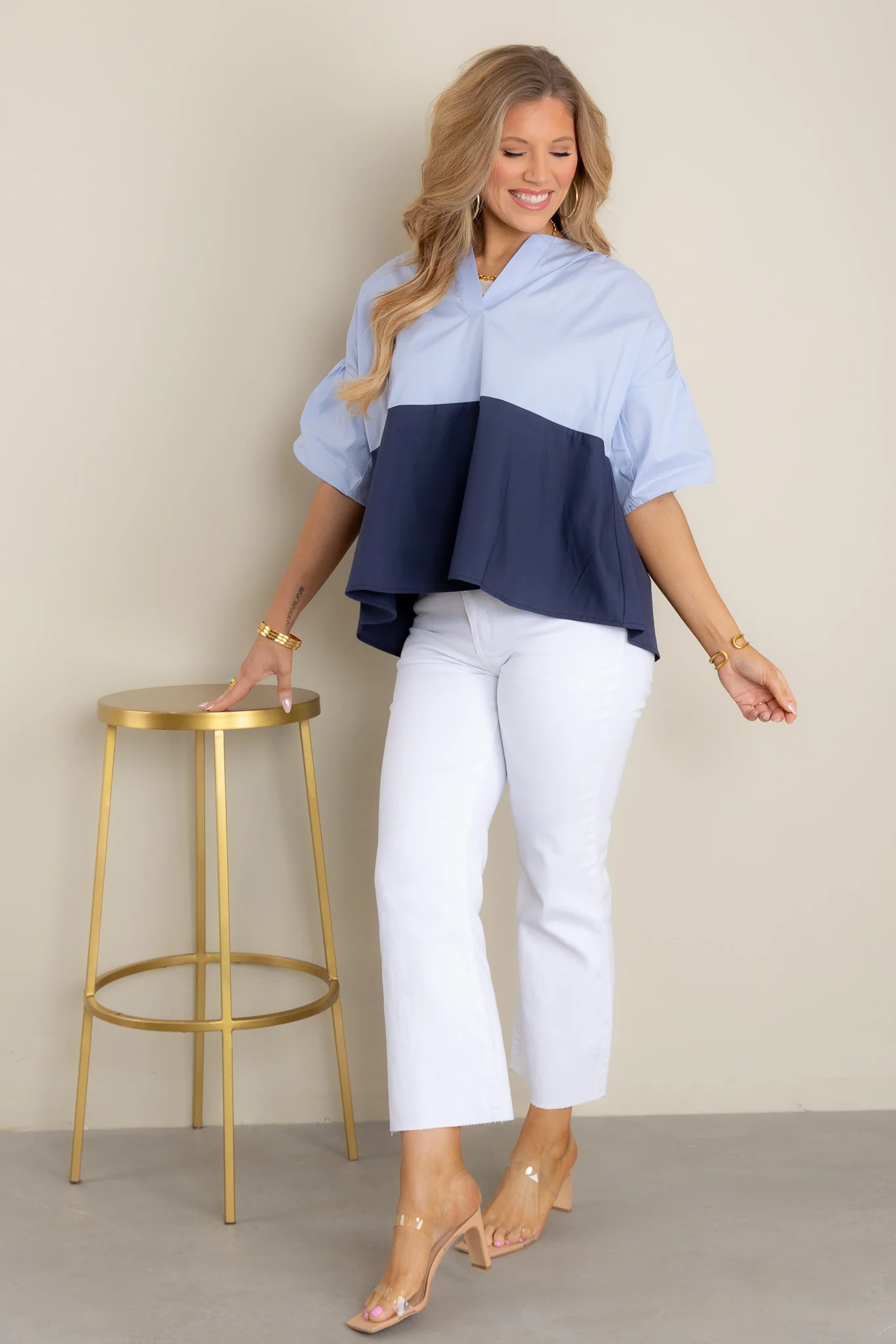 Cami Light Blue Short Sleeve Blouse - FINAL SALE - Image 4