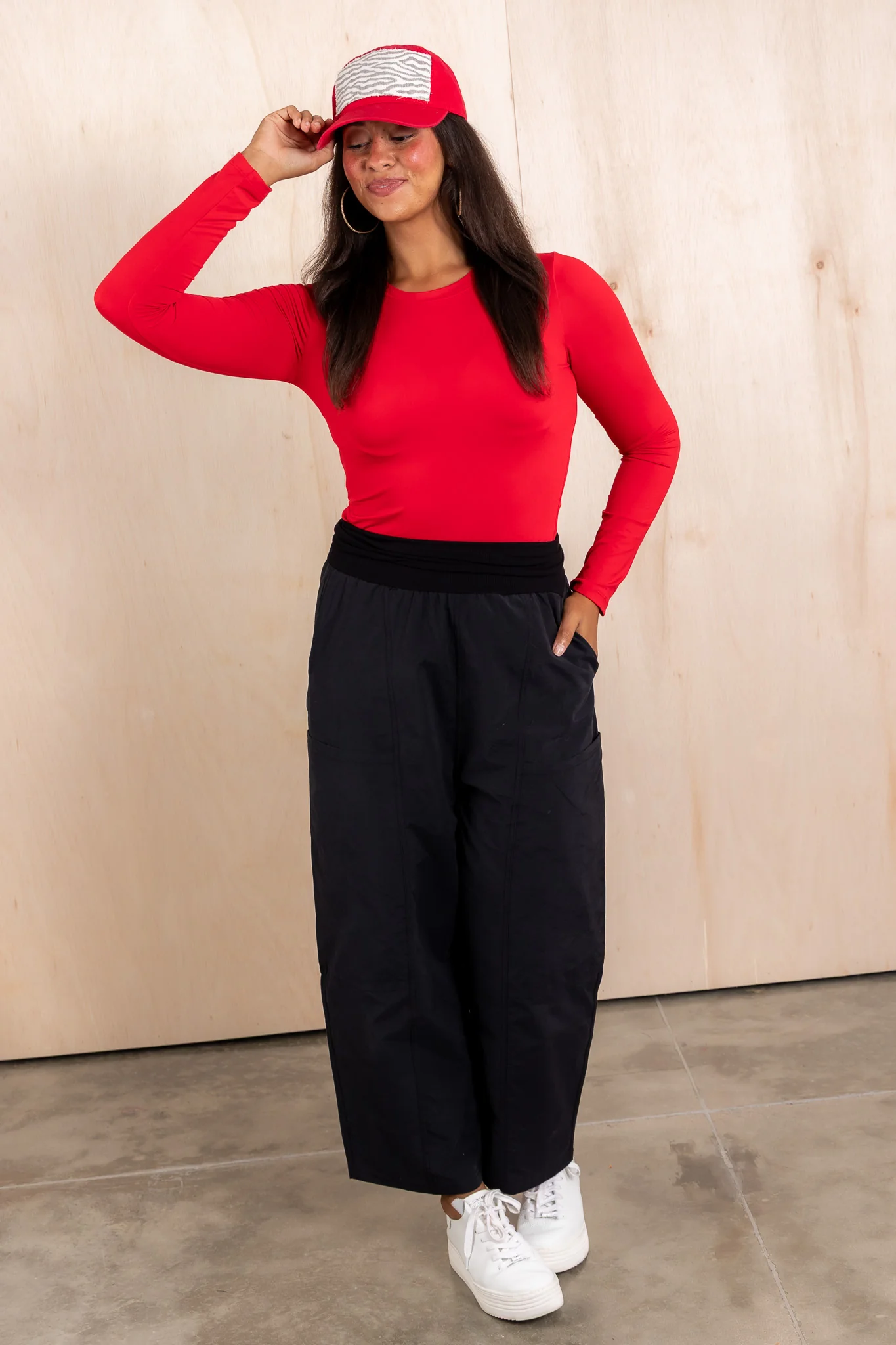 Voyager Black  Wide Leg Cropped Pants - Image 6