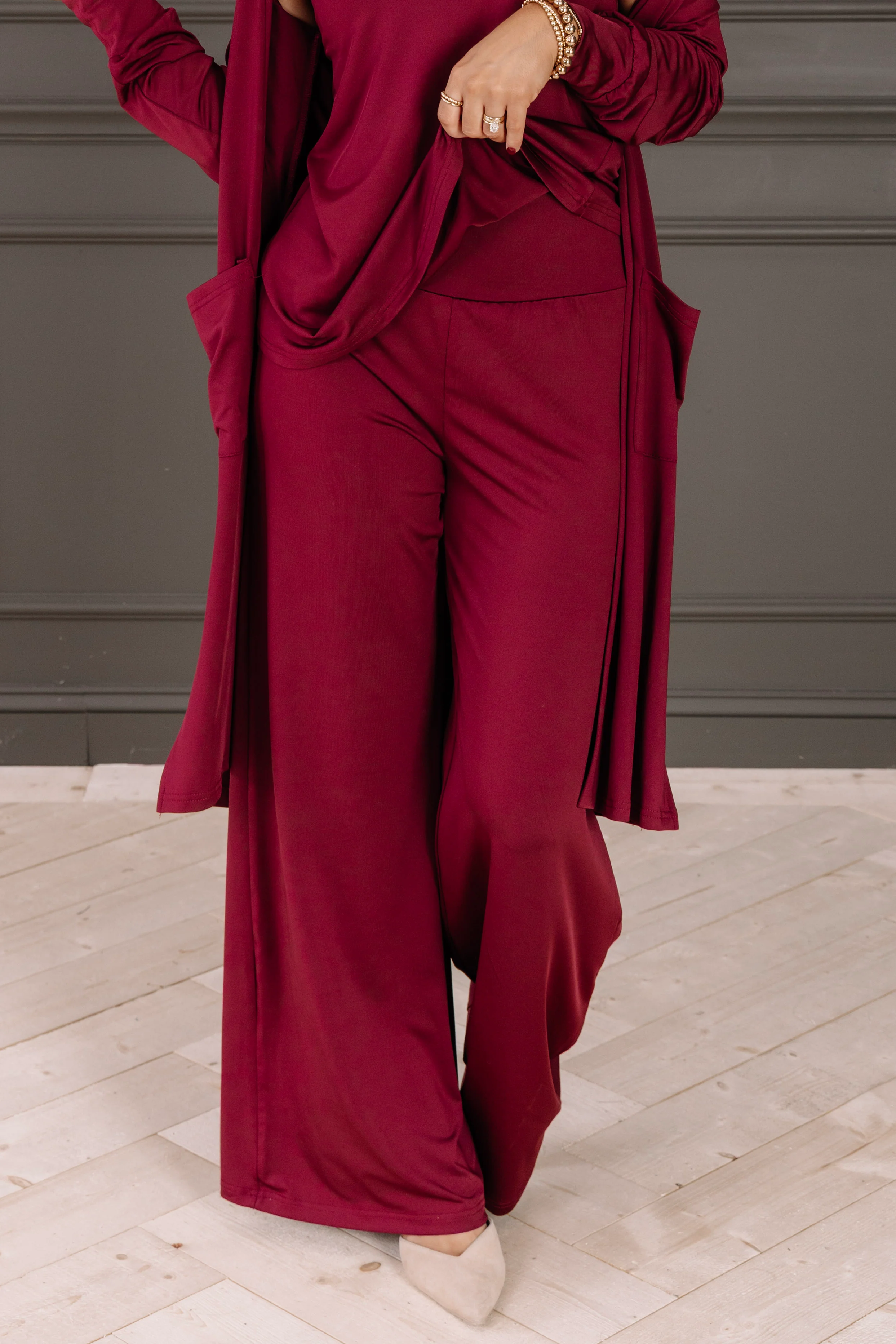 TWT Far From Home Wine Three Piece Travel Set - Image 6